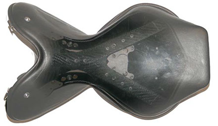 WOW™ has a very unique patented tree which is a “Y” shaped carbon fibre frame.  